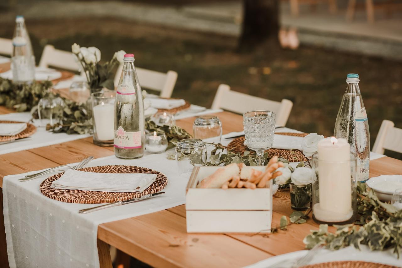 10 idee creative su come addobbare il tavolo per un matrimonio da sogno