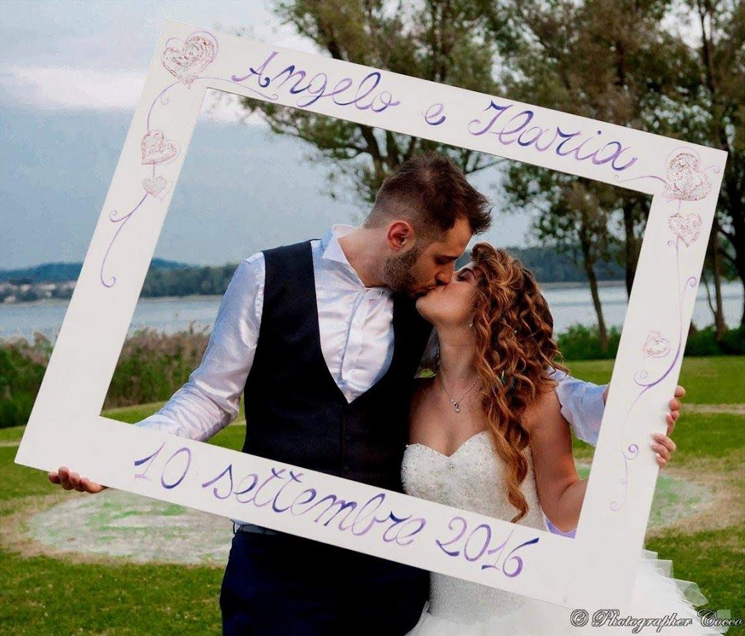 Idee per una Cornice Matrimonio: Ispirazioni Creative per le Vostre Foto Nuziali