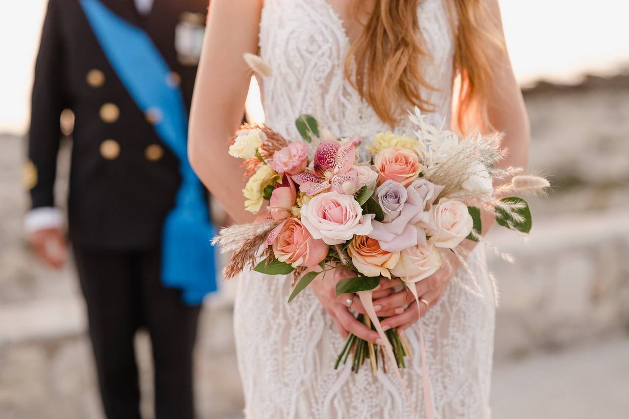 L’eleganza del bouquet sposa per il matrimonio civile: idee e consigli