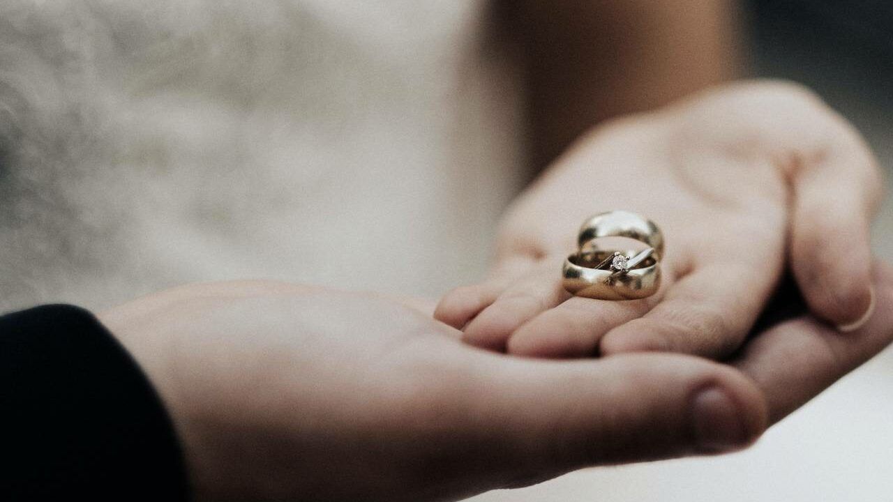 Maledizione sul Matrimonio: scopri le leggende e superstizioni che minacciano il tuo amore eterno