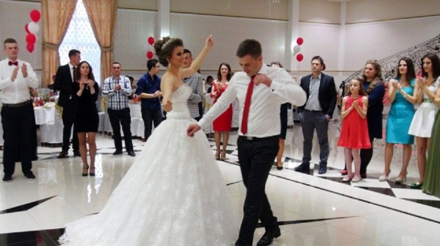 Matrimonio in Albania: Tradizioni, Costumi e Luoghi Incantevoli per il Tuo Grande Giorno