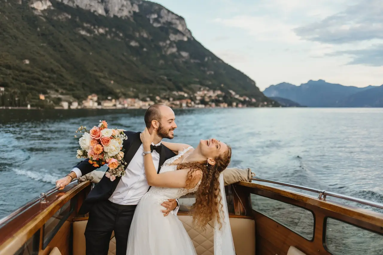 Matrimonio in barca: romanticismo e originalità per una cerimonia indimenticabile