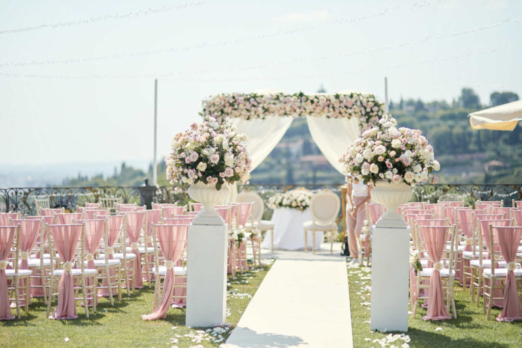 Matrimonio in rosa cipria e oro: un connubio di eleganza e raffinatezza
