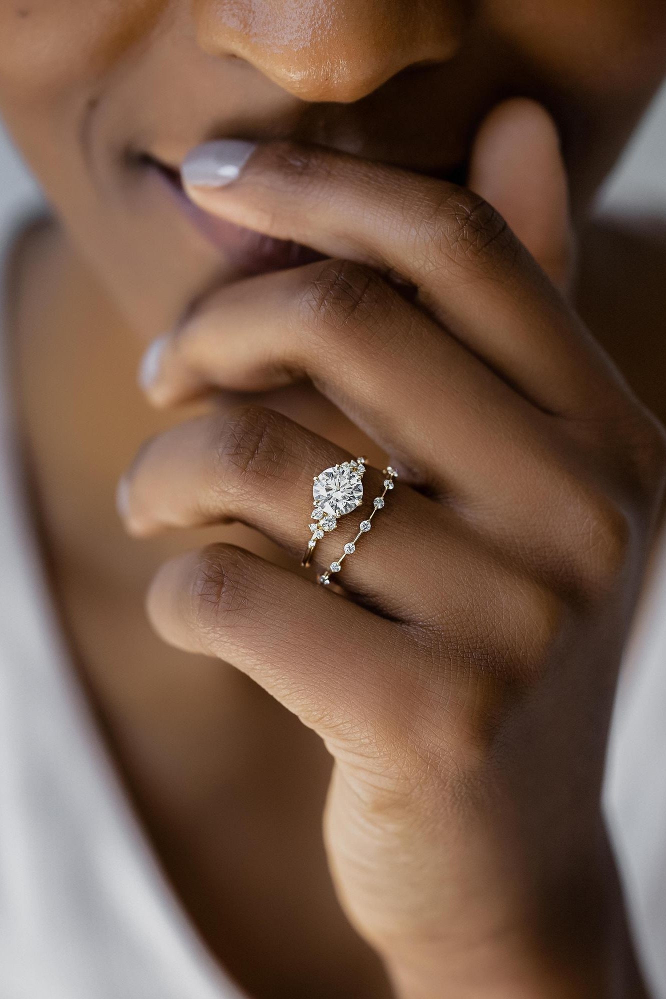 Scegliere l’anello perfetto per la proposta di matrimonio: consigli e suggerimenti