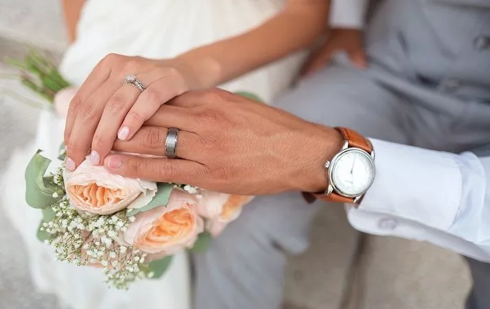 Sognare la proposta di matrimonio: un sogno d’amore che si avvera